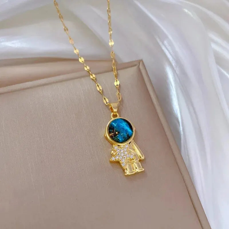 Colar de Aço Titânio de Luxo, Com Pingente