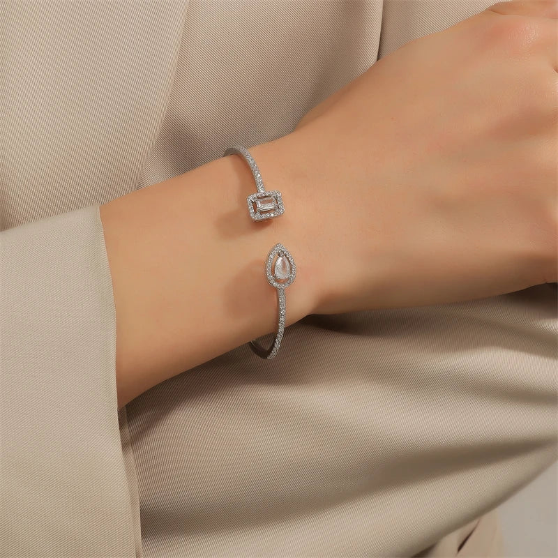 Pulseiras De Punho Geométricas De Luxo Dourada e Prata